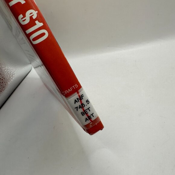 100 Crafts Under $10 by Susan M. Banker Hardcover - Picture 4 of 6